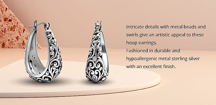 Intricate details with metal beads Banner