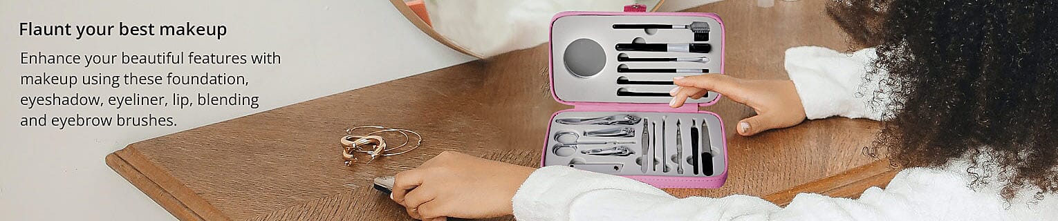 Flaunt your best makeup Banner