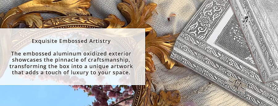 Mirror Inside Banner