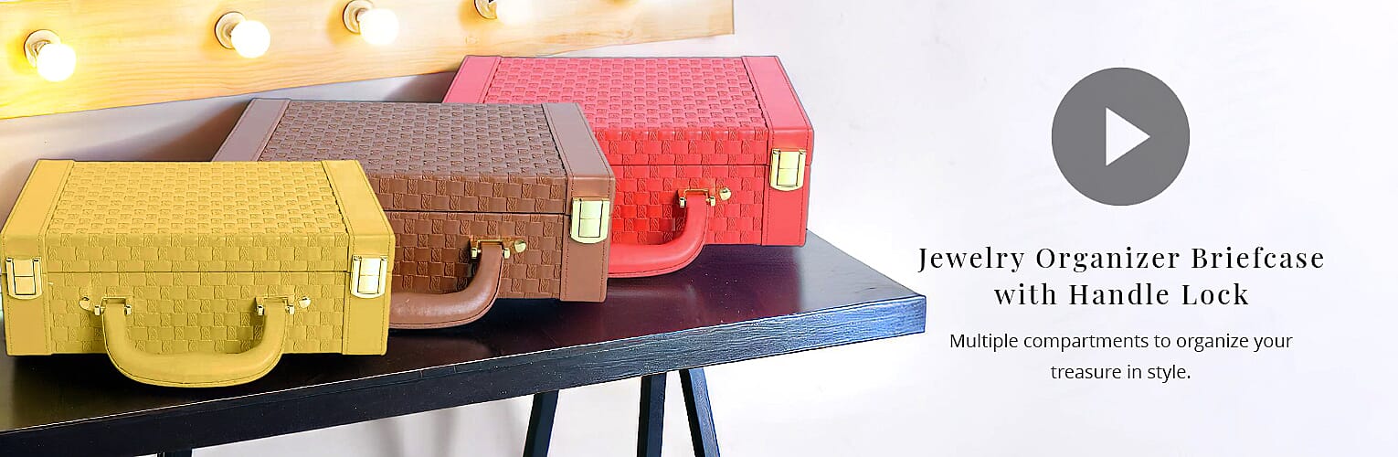 Your Tech Trio: Wear, Listen, and Personalize Banner