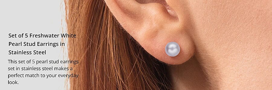 Pearl Stud Earrings Banner
