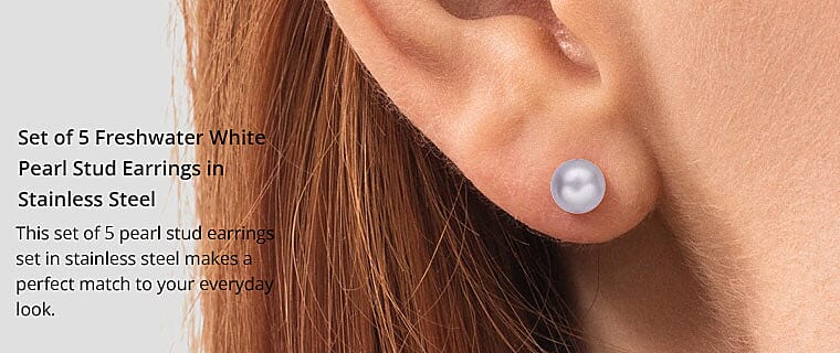 Pearl Stud Earrings Banner