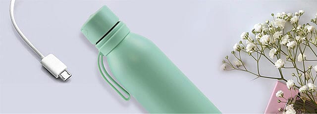 LED Light Technology Self-Cleaning Water Bottle Banner
