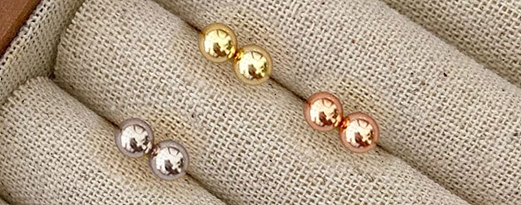 Round Ball Stud Earrings Banner