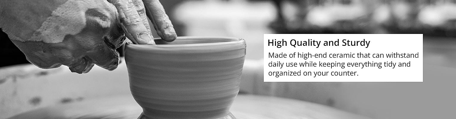 Hand-painted Details Banner