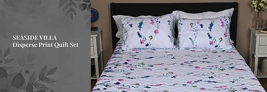 SEASIDE VILLA Disperse Print Quilt Set Banner