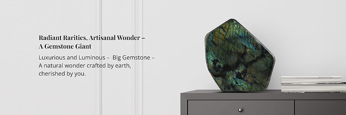 Stone with life – Discover the mesmerizing aura of labradorite Banner