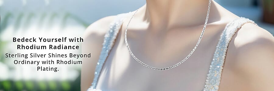 Coreana Chain Necklace Banner