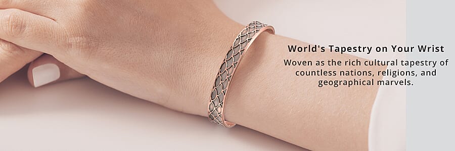 Open-Wrist Cuff Banner