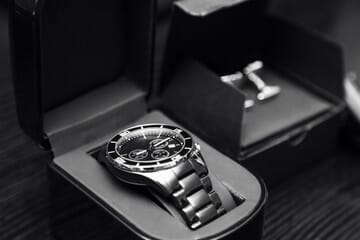 How to Clean Watches
