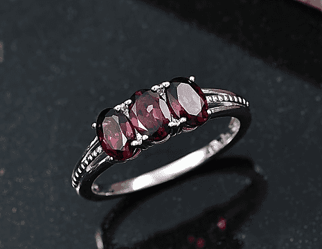Rhodolite garnet