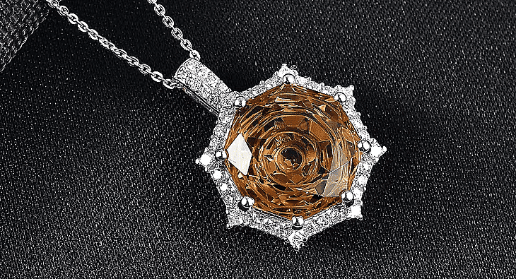 star_cut_illusion_pendant