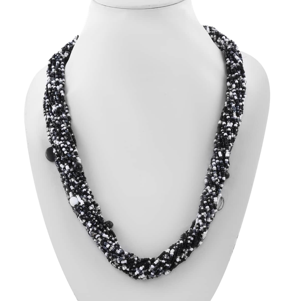 Black and White Glass Seed Bead Necklace (Approx 26 Inches) and Bracelet (7.5Inches) image number 2