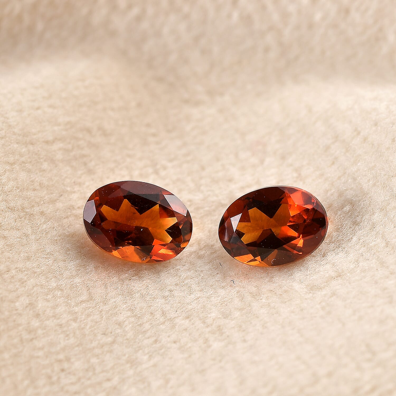 AA Santa Ana Madeira Citrine Set of 2 (Ovl 7x5 mm) 1.20 ctw Loose Gemstone