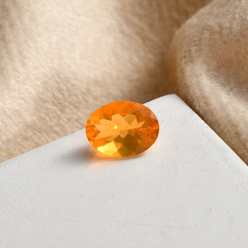 Fire Opal (Ovl 8x6mm) 0.70 ctw Loose gemstone