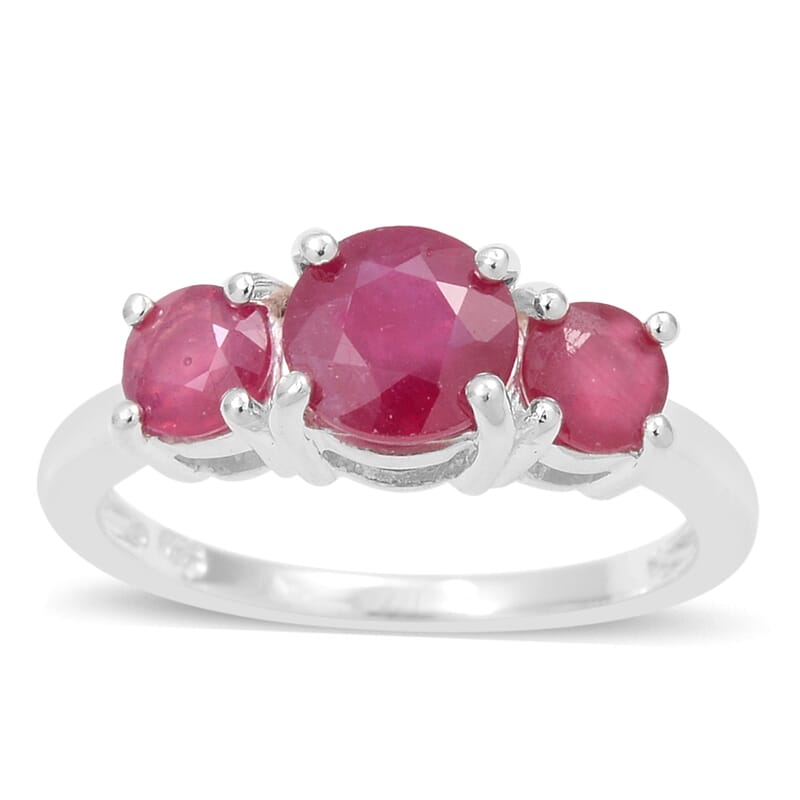 Niassa Ruby Sterling Silver 3 Stone Ring (Size 7.0) TGW 2.010 cts.