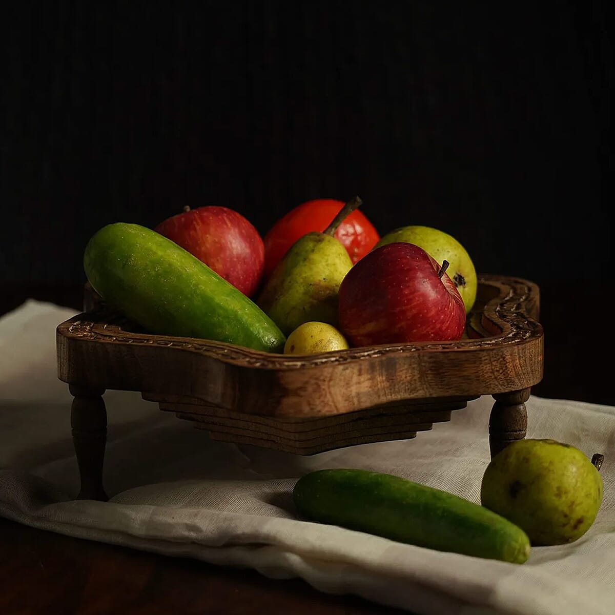 Star Shape Hand carved Mango Wood Spring Tray with Small Legs | Small Wooden Serving Tray for Party | Fruit or Dry Fruit Tray image number 1
