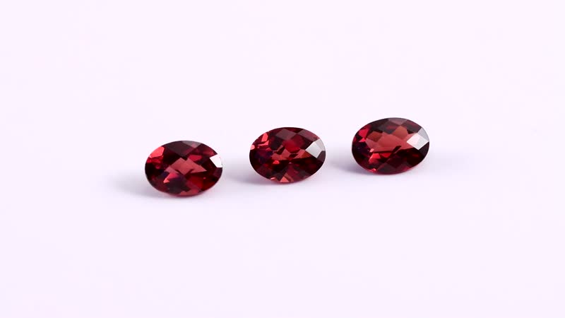 Mozambique Garnet Set of 3 (Ovl 7x5 mm) 2.52 ctw Loose Gemstone