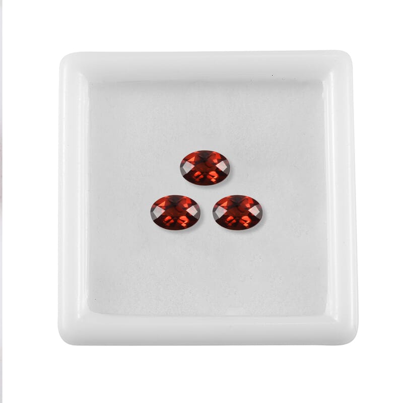 Mozambique Garnet Set of 3 (Ovl 7x5 mm) 2.52 ctw Loose Gemstone