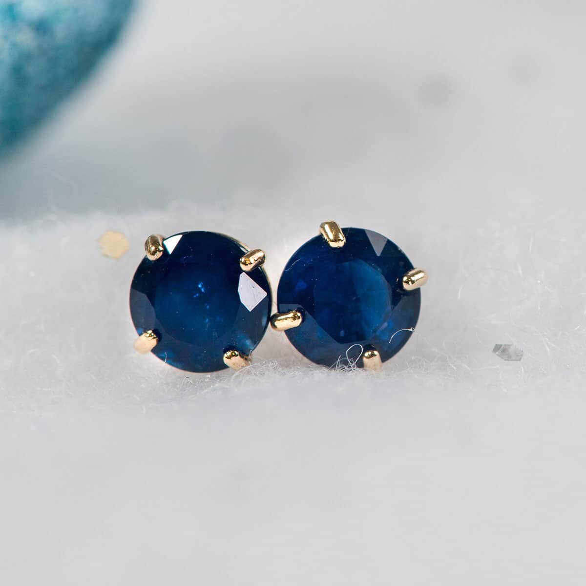 14K Yellow Gold Madagascar Blue Sapphire Round Stud Earrings 1.20 ctw image number 1