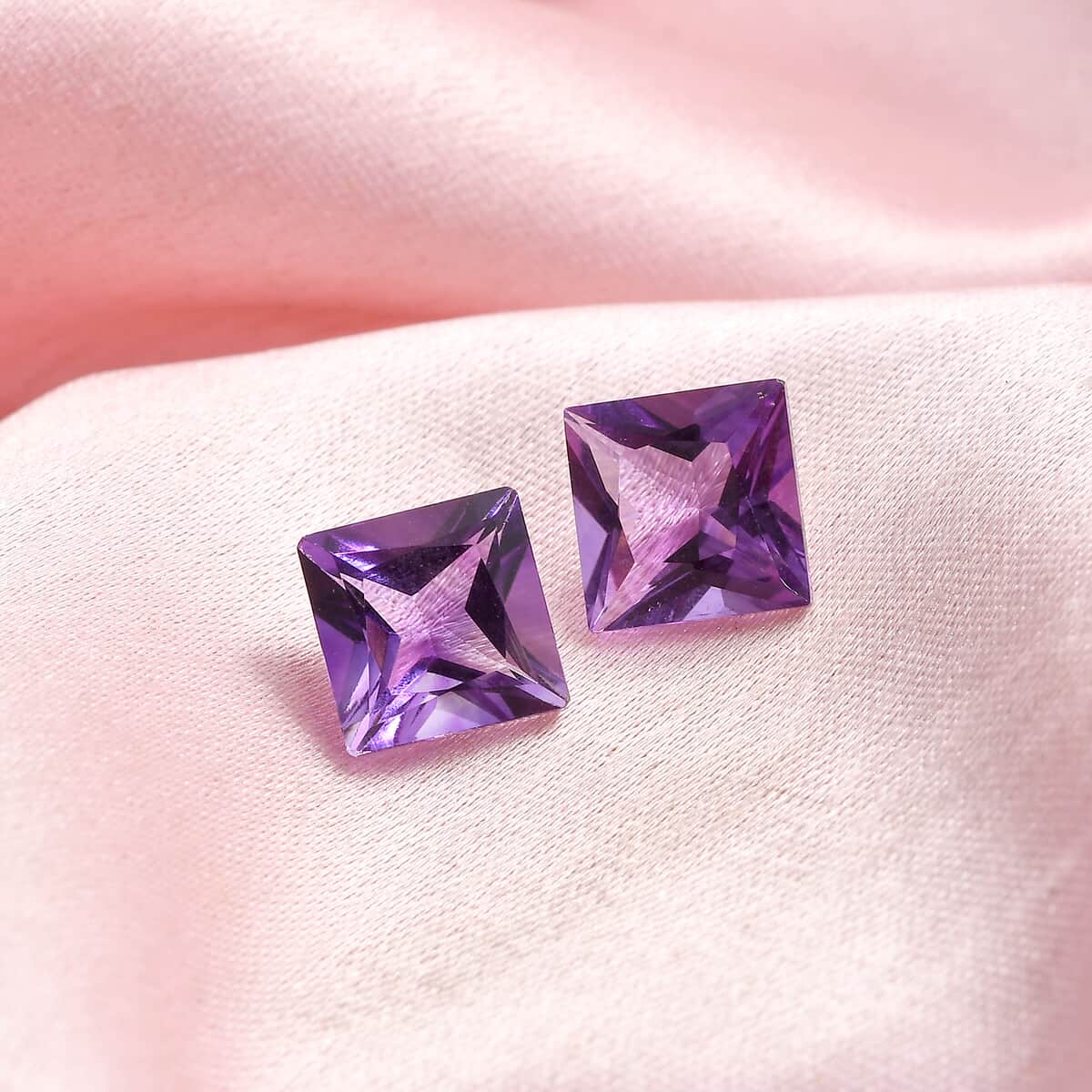 Princess Cut Rose De France Amethyst Set of 2 (Sqr 8 mm) 3.97 ctw Loose Gemstone image number 1