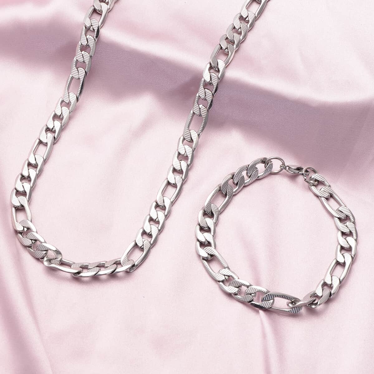 Curb Bracelet (8.50In) and Necklace (24.00 In) in Stainless Steel 55 Grams image number 1