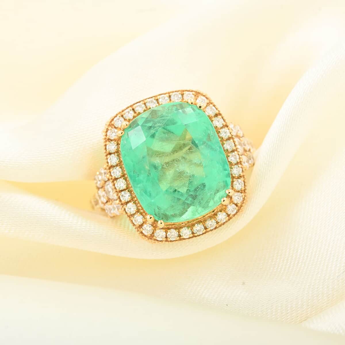 One Of A Kind Certified & Appraised Iliana 18K Yellow Gold AAAA Colombian Emerald and G-H SI Diamond Ring (Size 7.0) 6.70 Grams 9.10 ctw image number 1