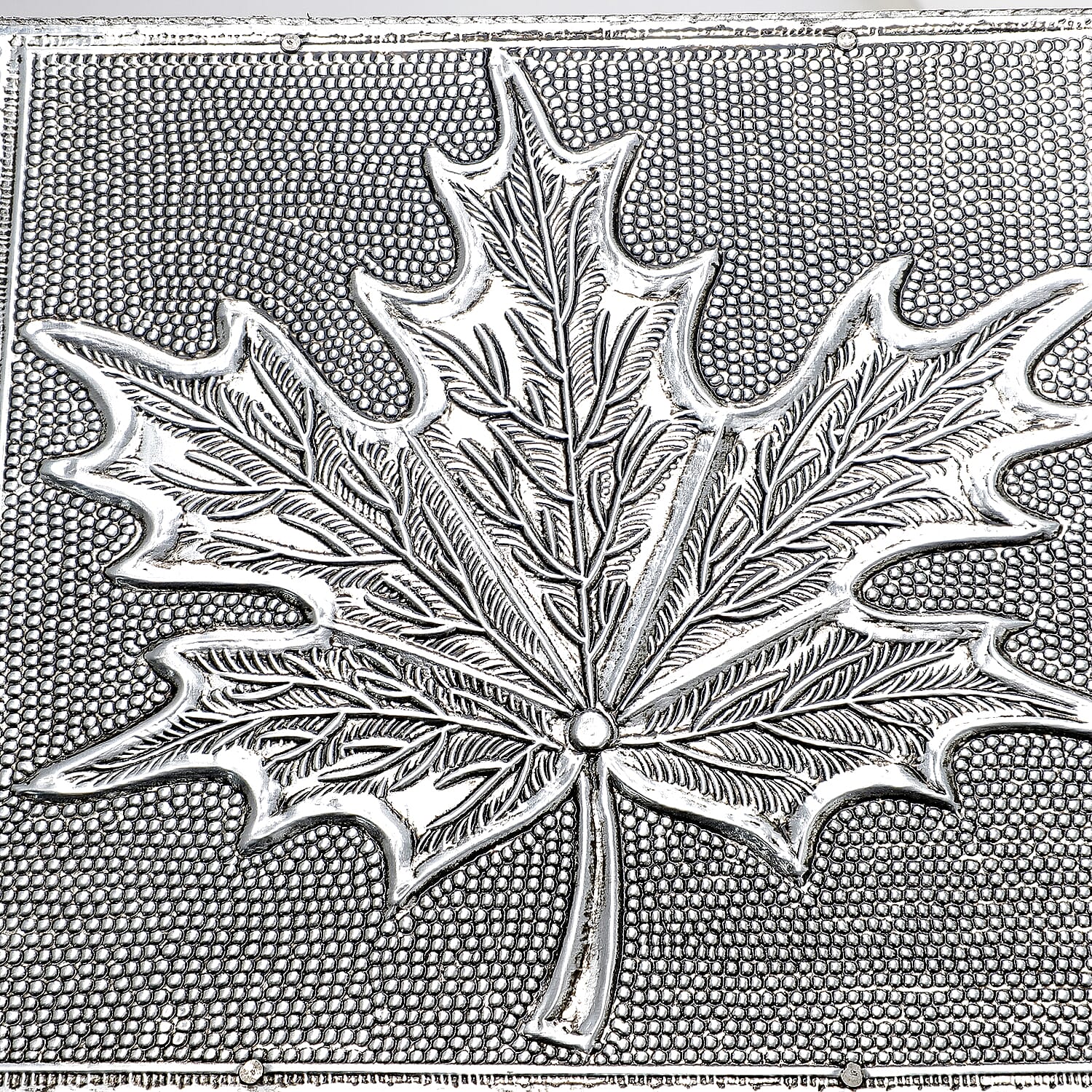 Aluminum Oxidized Maple Leaf Pattern Jewelry Box with Tray