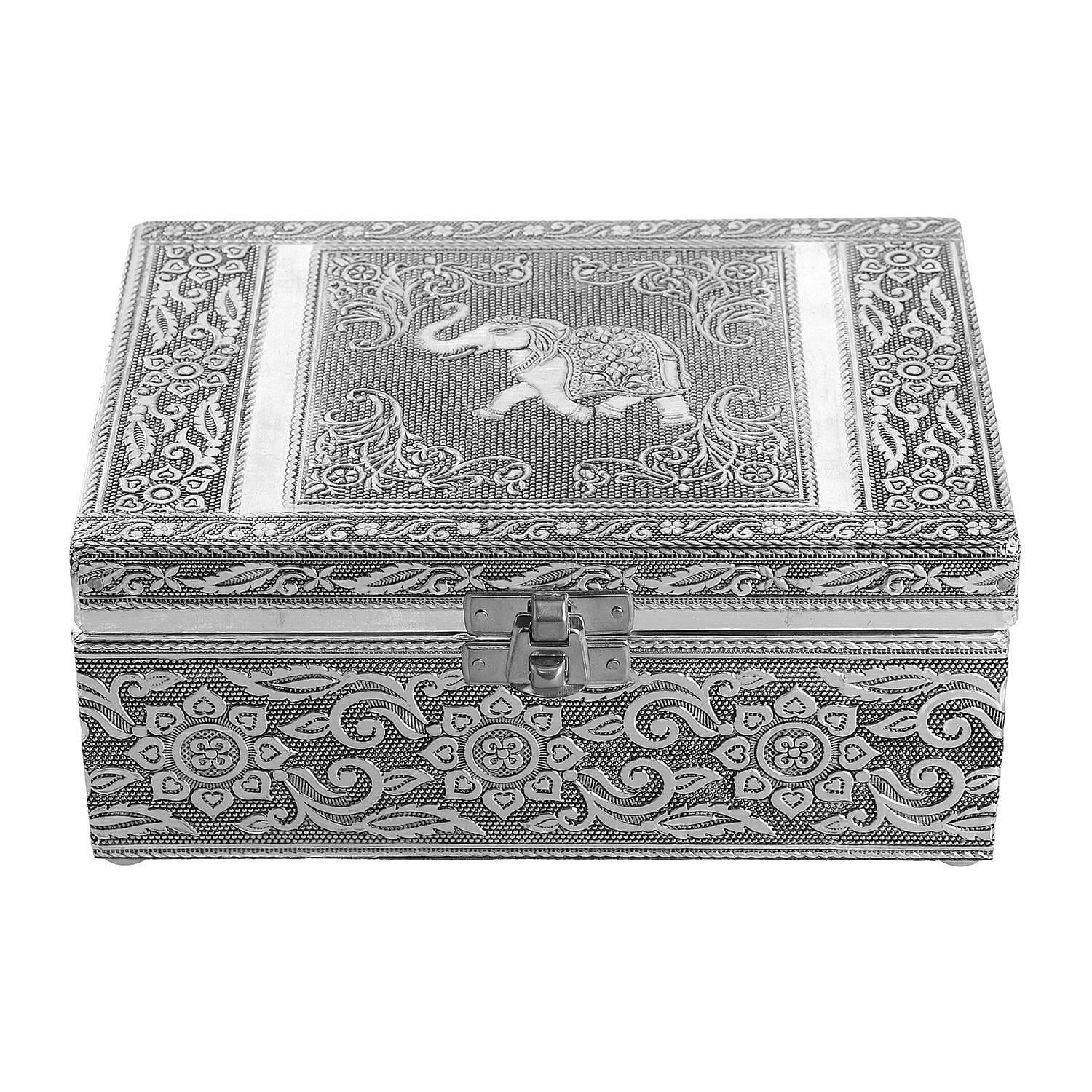 Aluminum Oxidized Elephant Pattern Jewelry Box with Tray