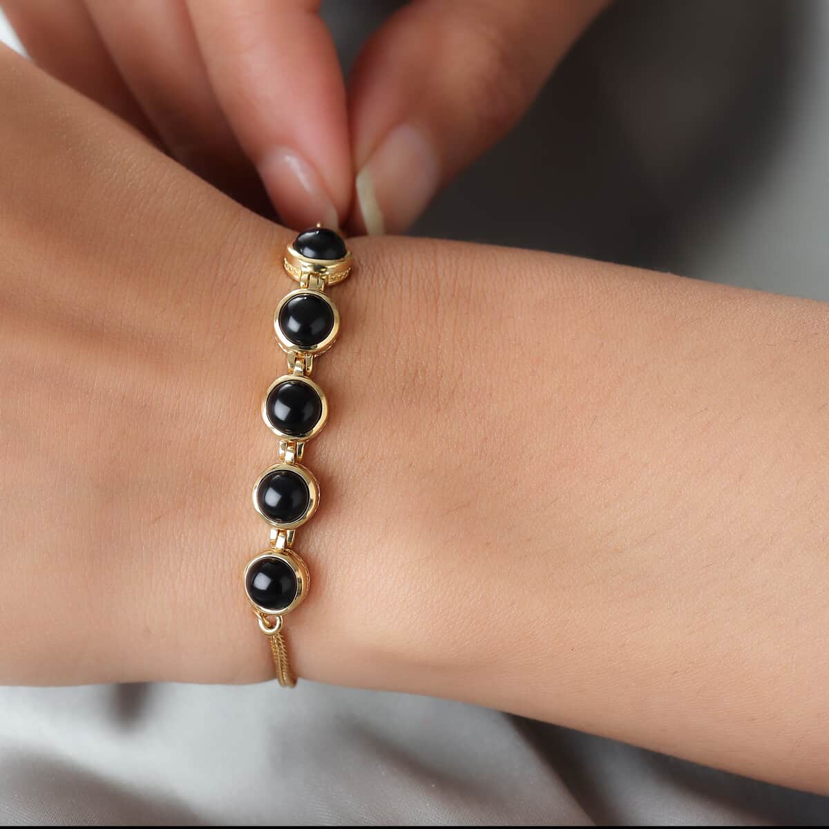 Karis Black Onyx 5.40 ctw Magic Ball Bracelet in 18K YG Plated image number 3