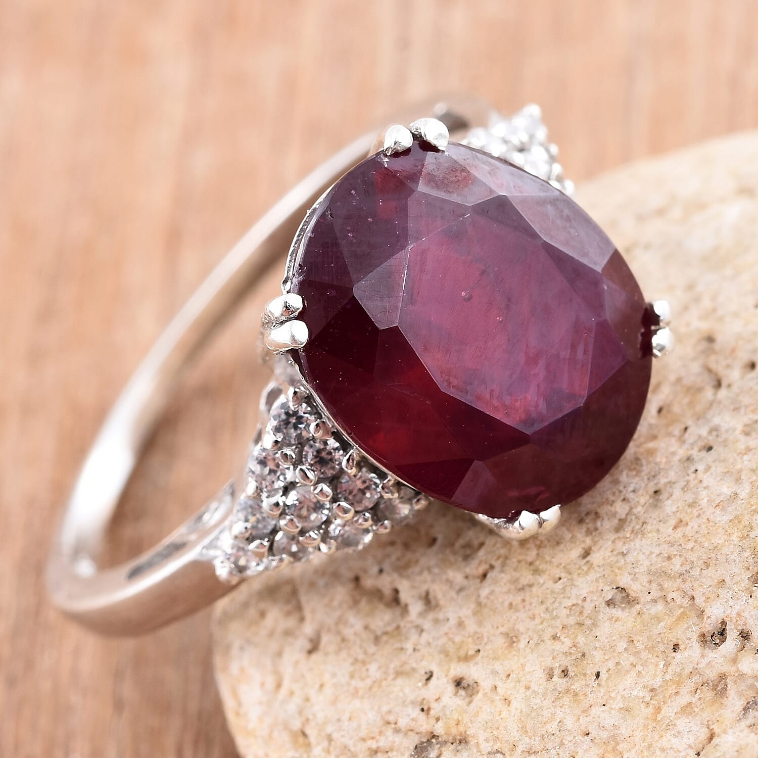 Niassa Ruby (FF), Cambodian Zircon Platinum Over Sterling Silver Ring (Size 7.0) TGW 11.90 cts.