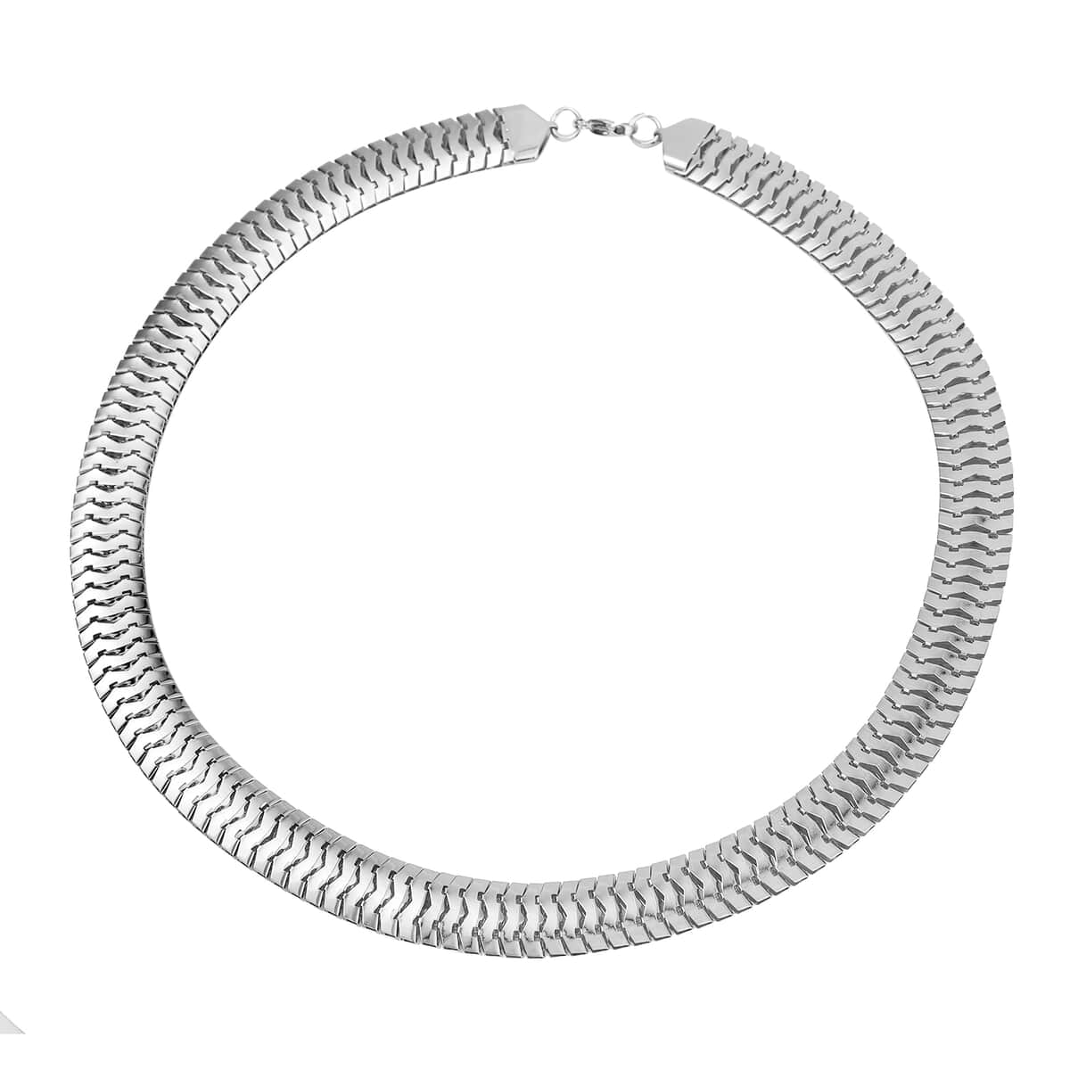 Fish Scale Necklace 24 Inches in Stainless Steel image number 0