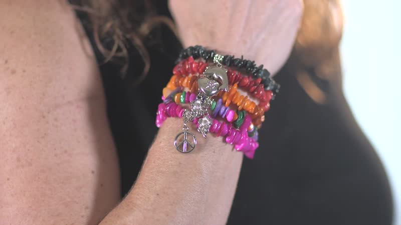 Set of 5 Multi Color Shell Charm Stretch Bracelets