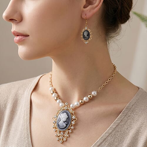 Black Cameo - Product card gallery slide 3 (10210968076601)