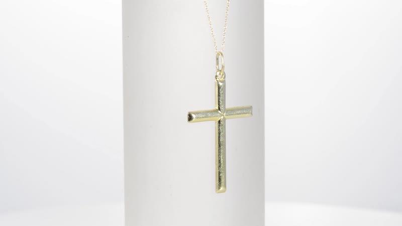 Cross Pendant Necklace 18 Inch in Sterling Silver 3.40 Grams