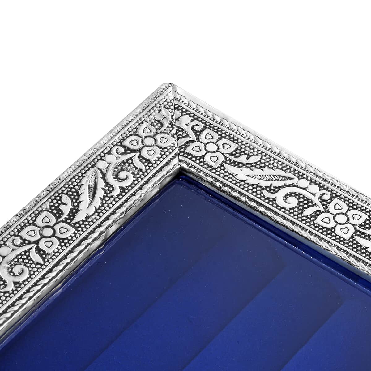 Handcrafted Aluminum Blue Velvet Interior Glass Top Jewelry Box image number 4