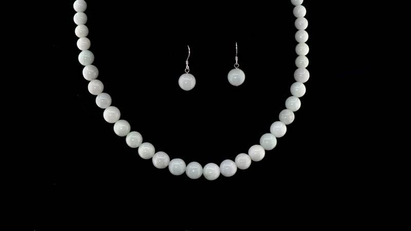 Natural Jade 226.00 ctw Earrings and Beaded Necklace in Sterling Silver 18-20 Inches