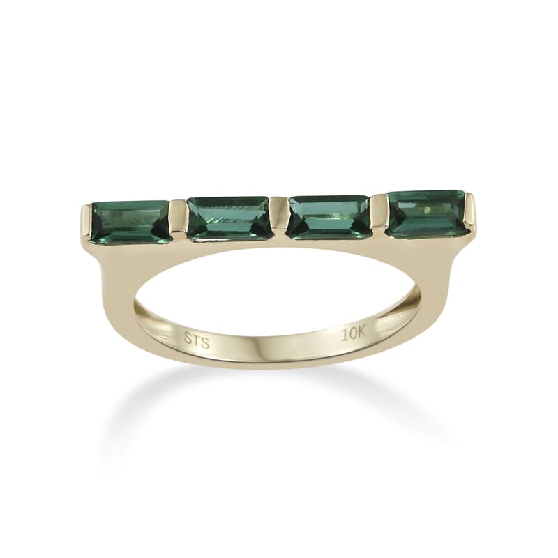 Lab Created Emerald 0.82 ctw Ring in 10K Yellow Gold (Size 7)