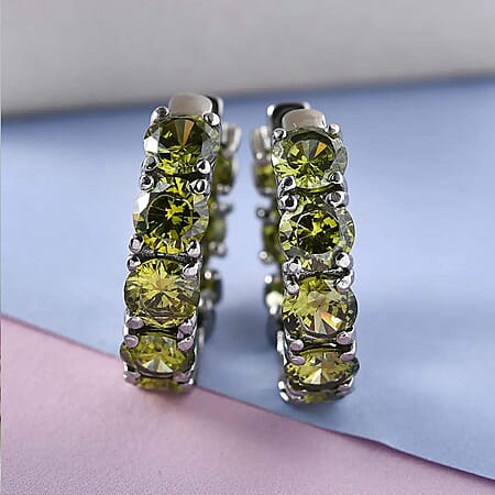 Simulated Green Diamond - Product card gallery slide 2 (10219035492665)