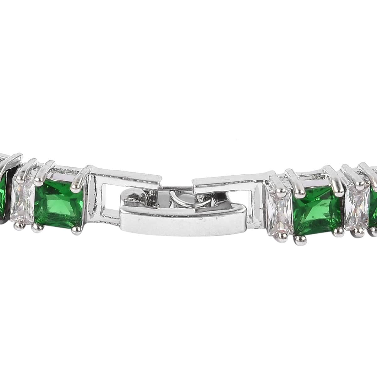 Green Glass and Simulated Diamond Tennis Bracelet in Silverton (7.50 In) 5.00 ctw  image number 1