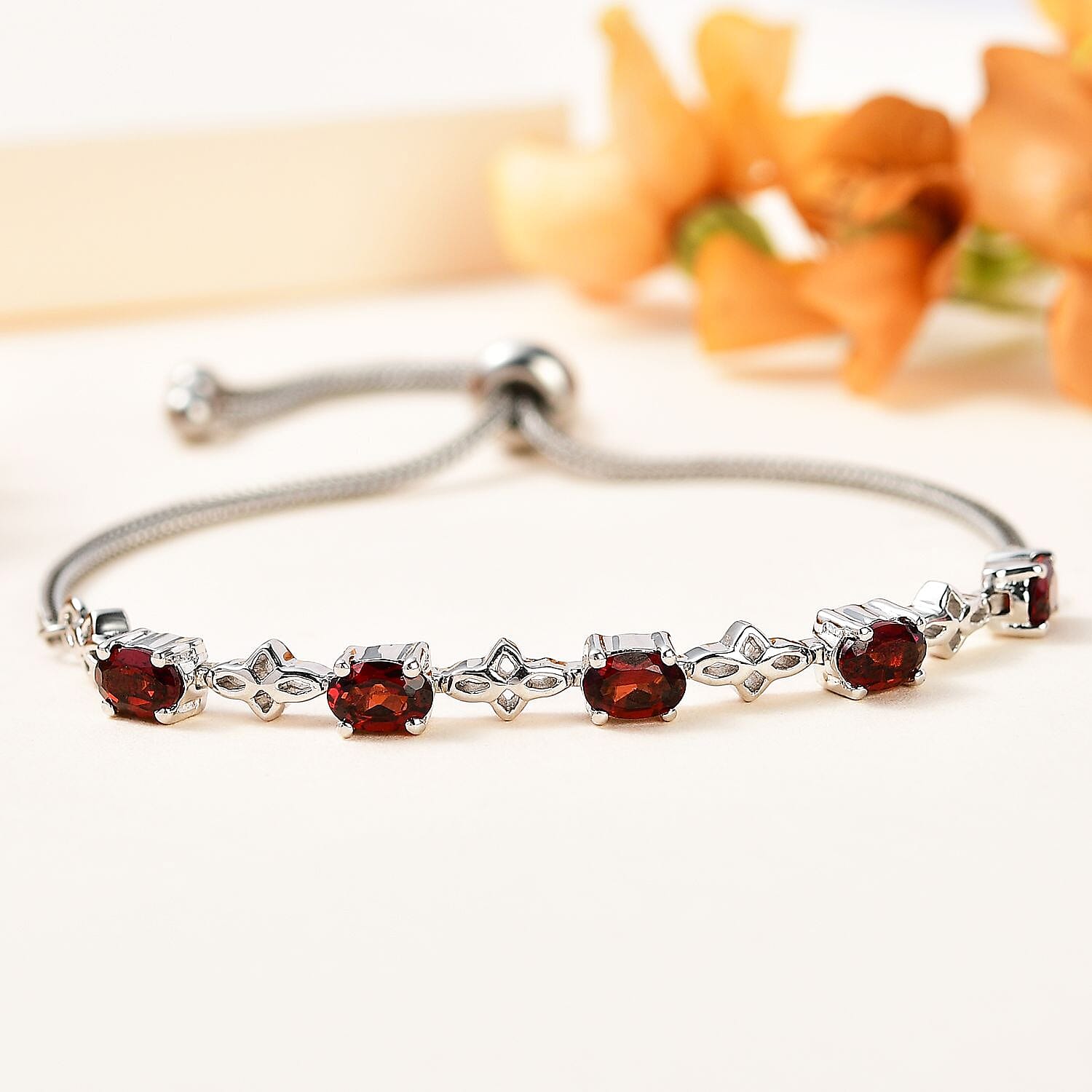 Mozambique Garnet - Product card gallery slide 4 (10144249872667)