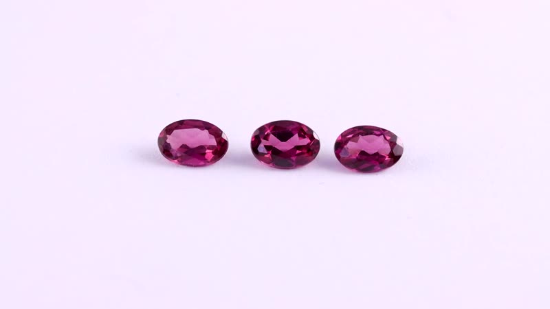 Orissa Rhodolite Garnet Set of 3 (Ovl 6x4 mm) 1.34 ctw Loose Gemstone