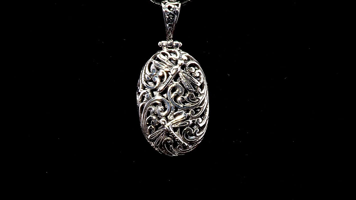 BALI LEGACY Dragonfly Pendant in Sterling Silver 6.8 Grams