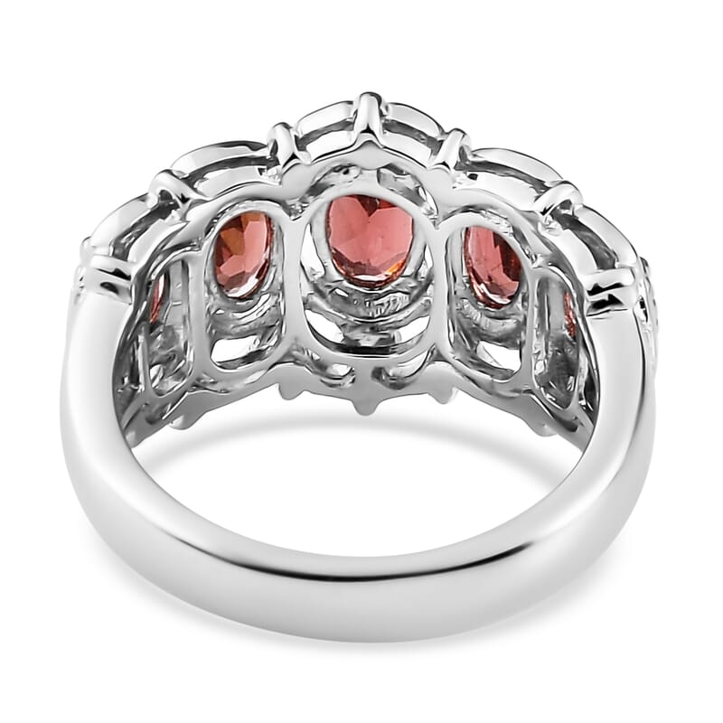 EverTrue Mozambique Garnet 1.65 ctw 5 Stone Ring in Platinum Bond (Size 10.0)