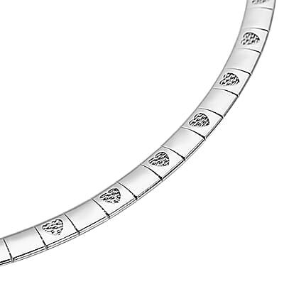 Omega Heart Pattern Collar Necklace in Stainless Steel 15.50 Grams 17-19 Inches