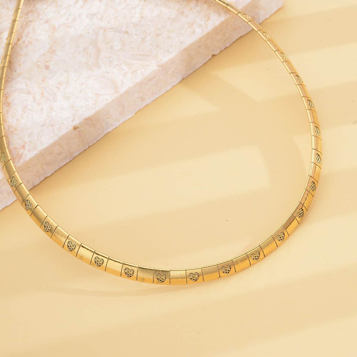 Omega Heart Pattern Collar Necklace 17-19 Inches in ION Plated Yellow Gold Stainless Steel 15.50 Grams image number 1