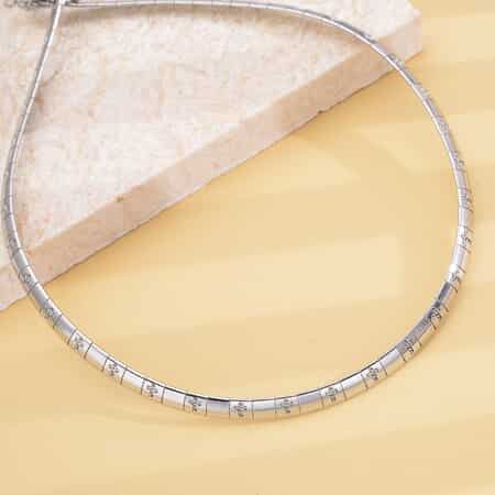 Omega Cross Pattern Collar Necklace 17-19 Inches in Stainless Steel 15.50 Grams image number 1