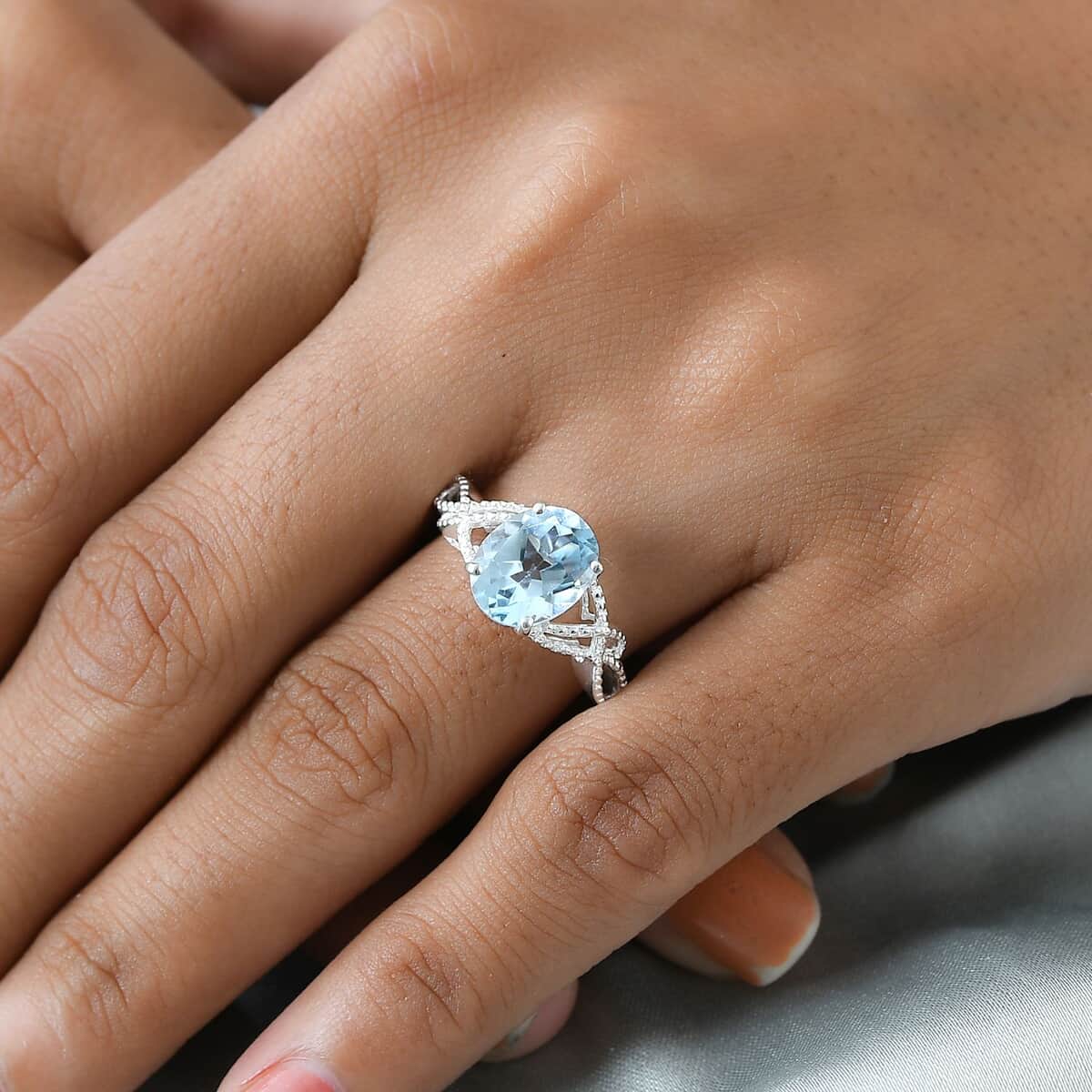 Sky Blue Topaz Loose Braid Solitaire Ring in Sterling Silver (Size 5.0) 3.00 ctw image number 2