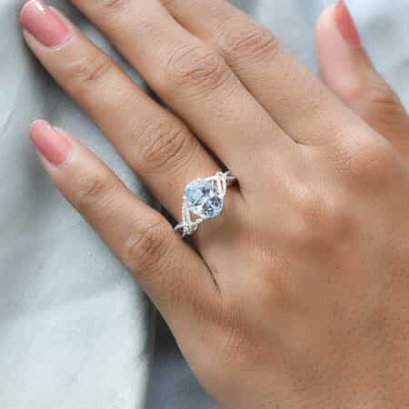 Sky Blue Topaz Loose Braid Solitaire Ring in Sterling Silver (Size 8.0) 3.00 ctw image number 1