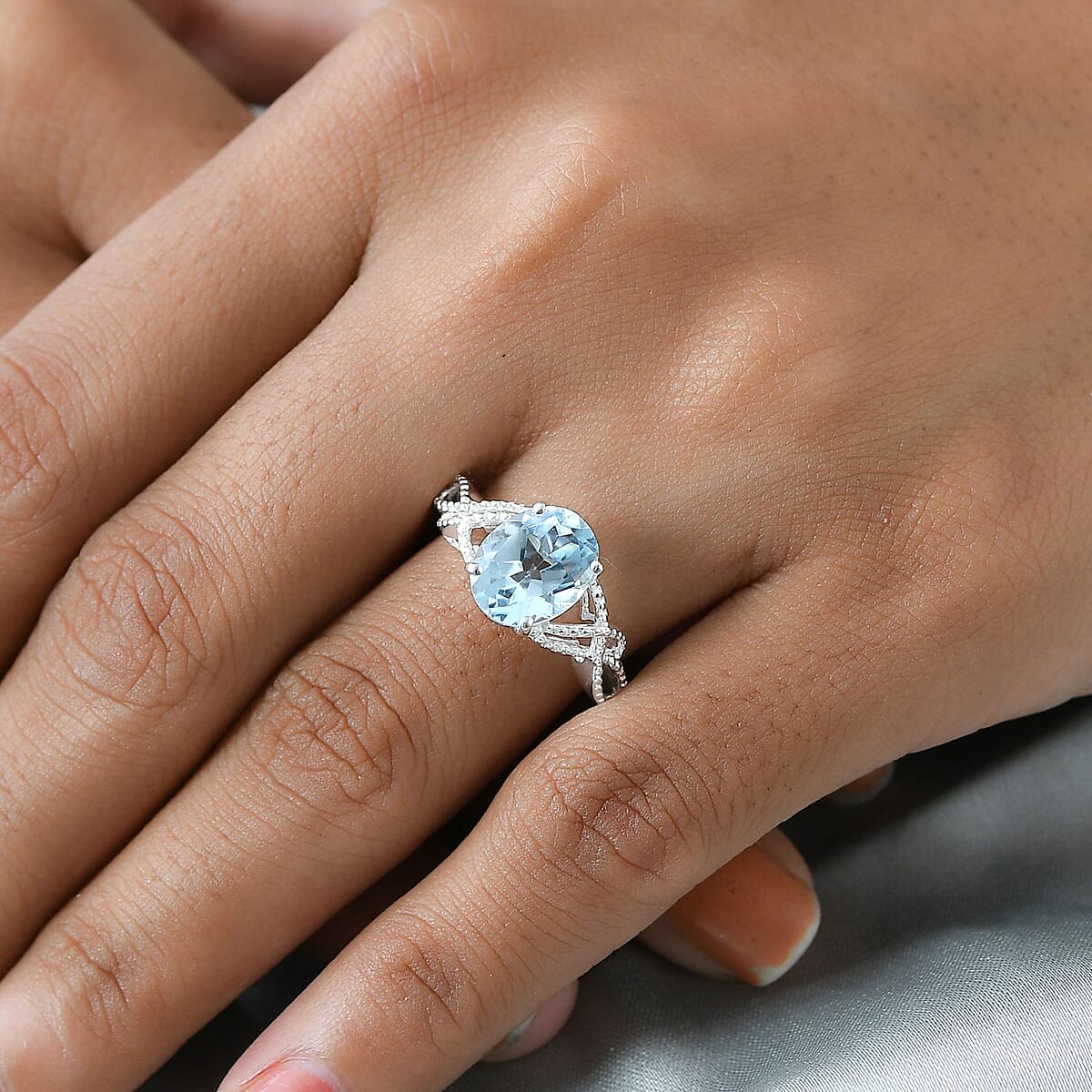 D'Joy Sky Blue Topaz 3.00 ctw Loose Braid Solitaire Ring in Sterling Silver (Size 9.0) image number 2